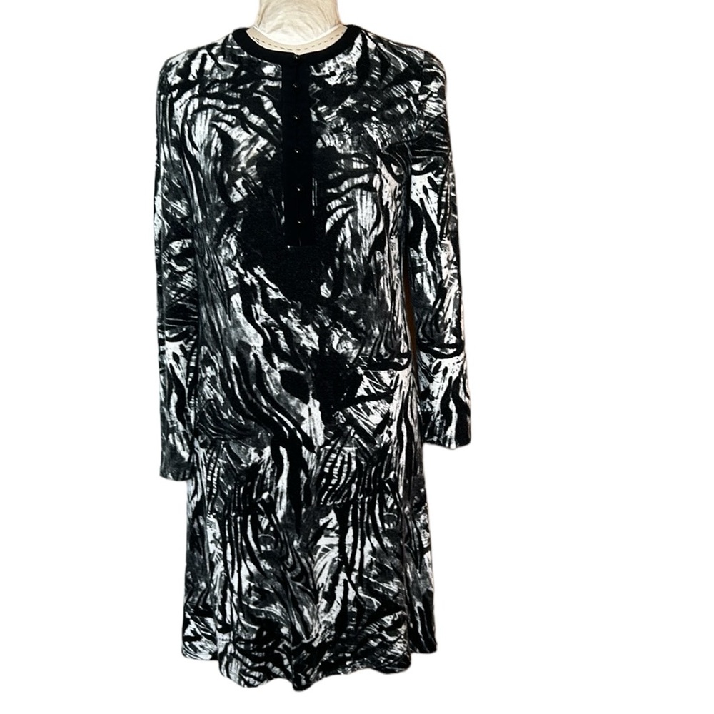 CHETTA B Sherrie Bloom Peter Noviello Abstract Sweater Dress Knit Black/White 12
